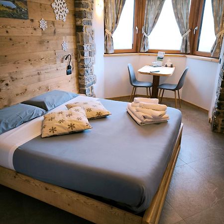 Bed and Breakfast Atelier Della Montagna Zambla Alta Exterior foto